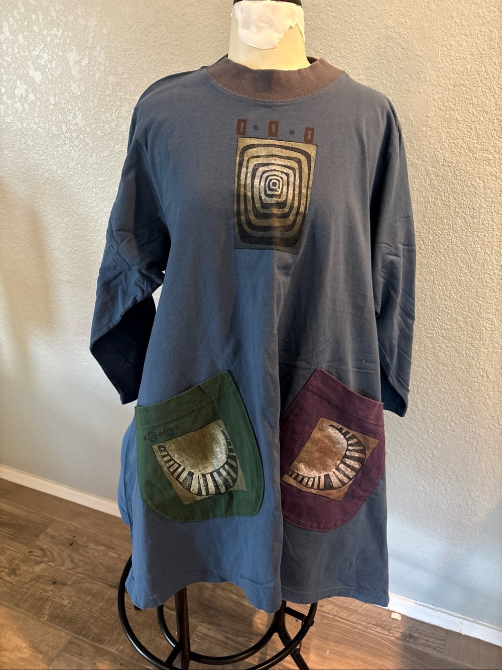 BLUE FISH Modernist Tunic With Multi Color Pockets